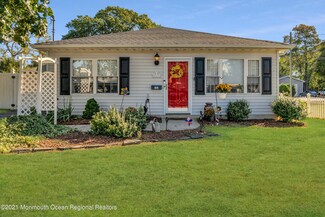 147 Luppatatong Ave, Keyport, NJ 07735