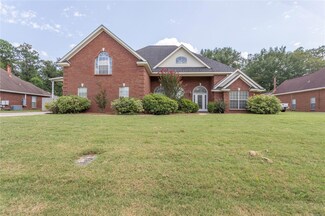 76 Larkspur, Millbrook, AL 36054