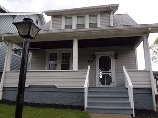 507 Riverview Dr, New Kensington, PA 15068