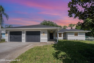 127 Friar Ct, Sebastian, FL 32958