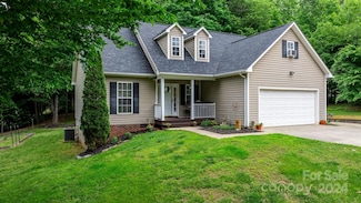 135 Forest Glen Way, Morganton, NC 28655