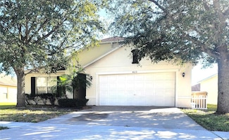 4612 Caverns Dr, Kissimmee, FL 34758