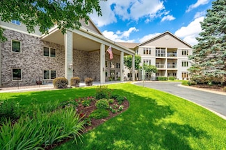 5200 Pathways Ave Unit 308, White Bear Lake, MN 55110