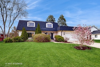 24452 W Blvd Dejohn Unit 2, Naperville, IL 60564