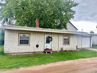 110 E Main St, Norwood Young America, MN 55397