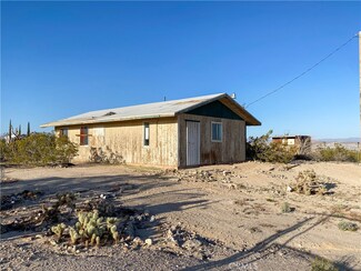 1561 Shoshone Valley Rd, Twentynine Palms, CA 92277