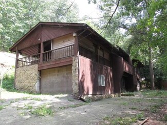 338 Waltz Mill Rd, Ruffs Dale, PA 15679