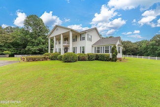 645 Barham Ln, Bolivar, TN 38008