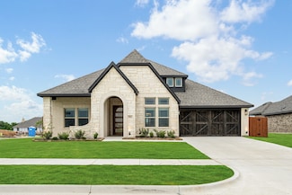 564 Holiday Ave, Waxahachie, TX 75165