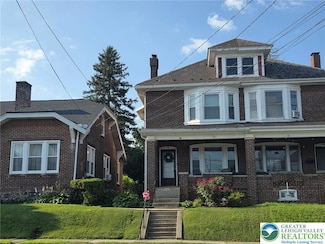 116 E High St, Hellertown, PA 18055