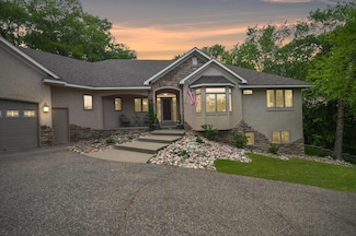 1566 Orwell Ave N, Stillwater, MN 55082