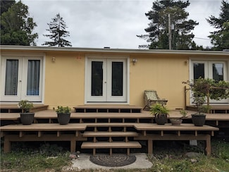 203 Pine Ln, Carlotta, CA 95528