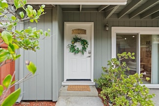 1048 Polk Ln, San Jose, CA 95117