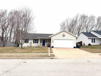 206 Nicholas St, Tomah, WI 54660