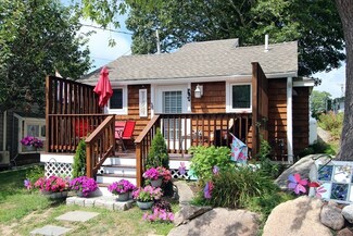 3 Maple St Unit 4, Wareham, MA 02571