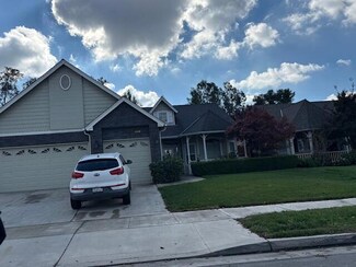 3455 W Sady Ct, Visalia, CA 93291
