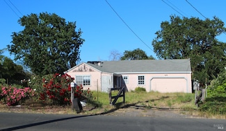 1658 Corby Ave, Santa Rosa, CA 95407