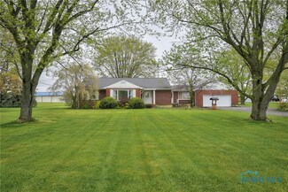 50 N Perry St, New Riegel, OH 44853