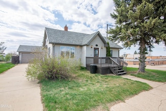 316 N 4th St, New Salem, ND 58563