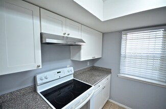 7022 S Dairy Ashford Rd, Houston, TX 77072