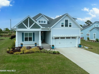 348 Bluenose Ln, Hampstead, NC 28443