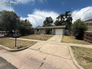 806 Querida Dr, Colorado Springs, CO 80909