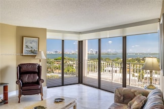 2000 Towerside Terrace Unit 1112, Miami, FL 33138