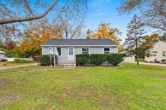 332 E Saint Joseph St, Green Bay, WI 54301