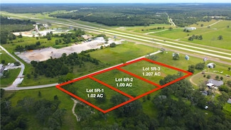 1177 Paradise Way, Navasota, TX 77868