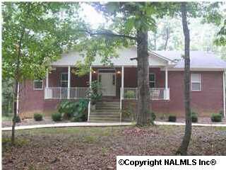 230 Roy Davis Rd, New Market, AL 35761