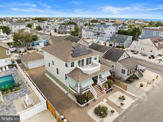 15 E 16th St, Long Beach Township, NJ 08008