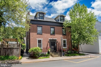 72 N Franklin St Unit A, Lambertville, NJ 08530