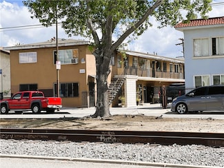 2660 Randolph St, Huntington Park, CA 90255