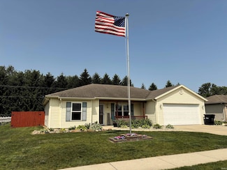 513 Ley St, Avilla, IN 46710