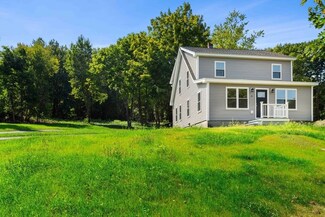 94 Gile St, Haverhill, MA 01830