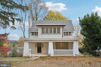 908 Edge Hill Rd, Glenside, PA 19038