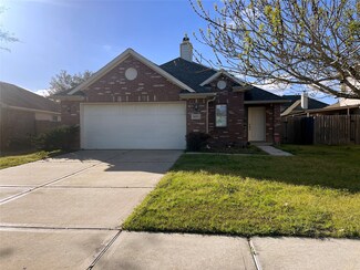8223 Montego Bay Dr, Baytown, TX 77523