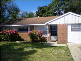 40 Bishop Ave NW, Fort Walton Beach, FL 32548
