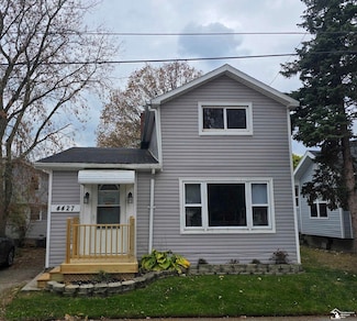 4427 Buckeye St, Luna Pier, MI 48157