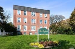 230 Central Ave Unit 2-H, Lawrence, NY 11559