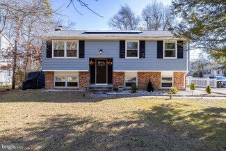 2 Pine Blvd, Medford, NJ 08055