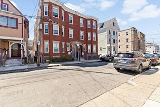 75 Ruthven St, Dorchester, MA 02121