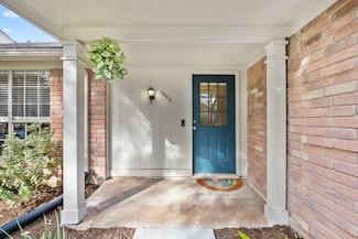 3807 Flintrock Ln, Sugar Land, TX 77479