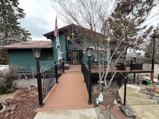 1240 Vista Way, Klamath Falls, OR 97601