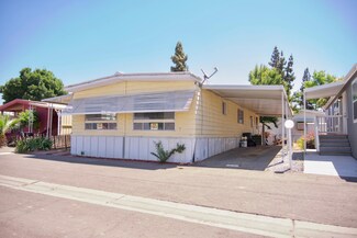415 N Akers St Unit 73, Visalia, CA 93291