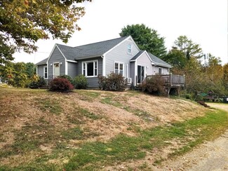 368 Windsor Rd, South China, ME 04358