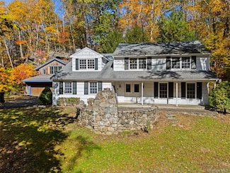 56 Brook Farm Ln, Bedford, NY 10506