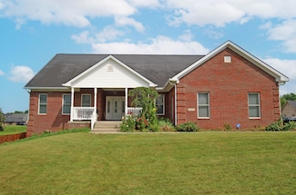 1016 Cedar Ridge Ln, Versailles, KY 40383