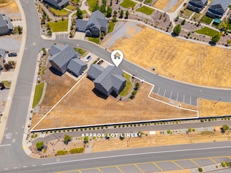 6648 Bandito Dr, Redding, CA 96001