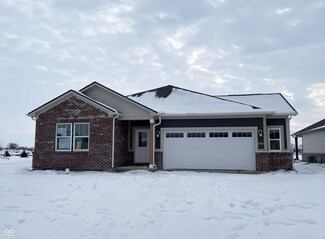 5361 W Glenview Dr, McCordsville, IN 46055